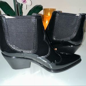 SAM EDELMAN WINOMA RAIN BOOTIE